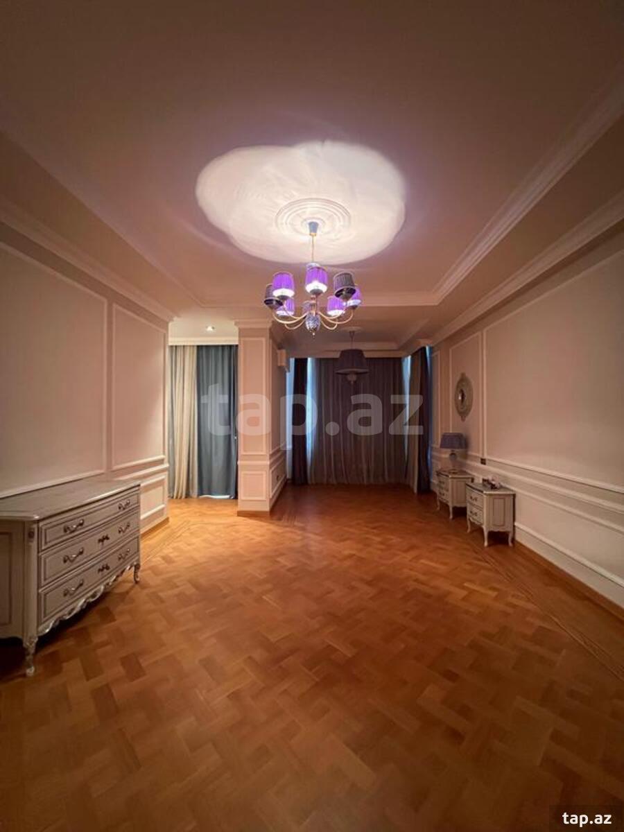 7-otaqlı yeni tikili, Bünyad Sərdarov küç., 545 m²