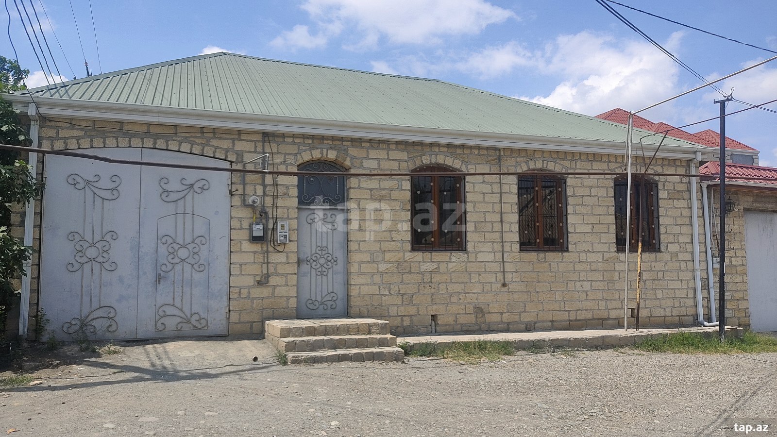 4 otaqlı həyət evi satılır, Bakı