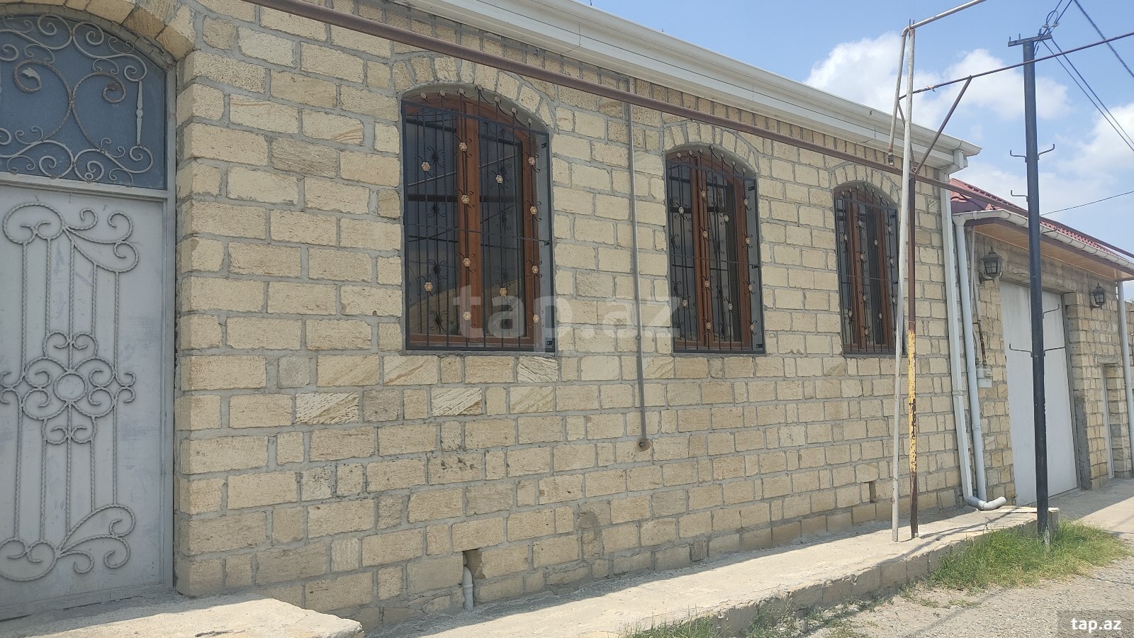 4 otaqlı həyət evi satılır, Bakı