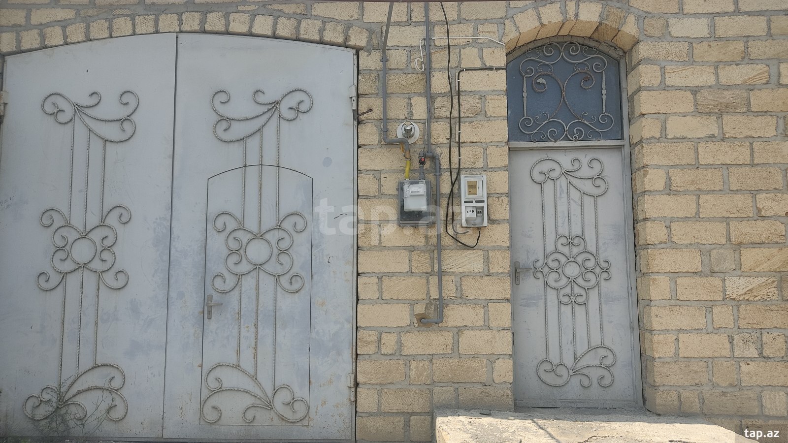 4 otaqlı həyət evi satılır, Bakı
