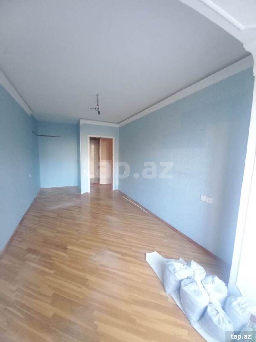 3-otaqlı mənzil, İzzət Nəbiyev küç., 80 m²
