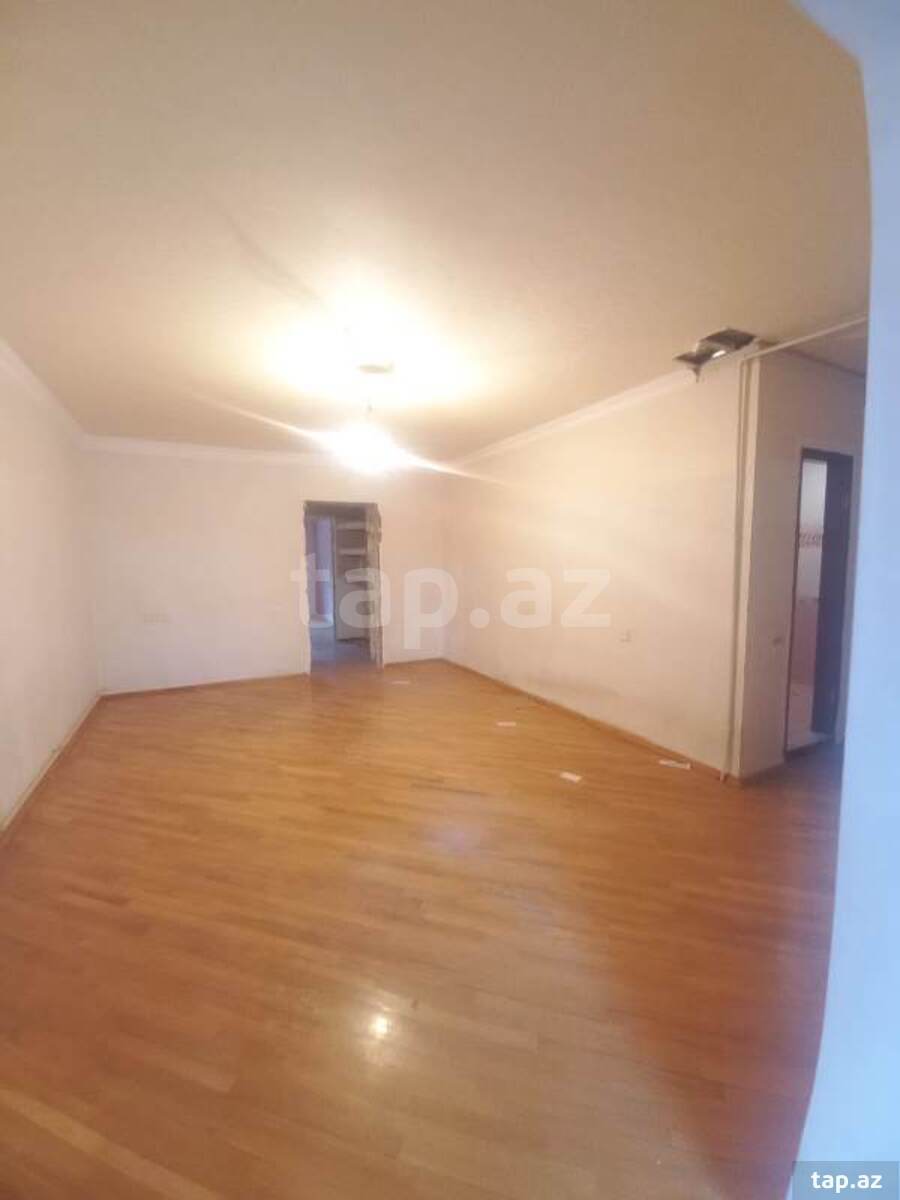3-otaqlı mənzil, İzzət Nəbiyev küç., 80 m²