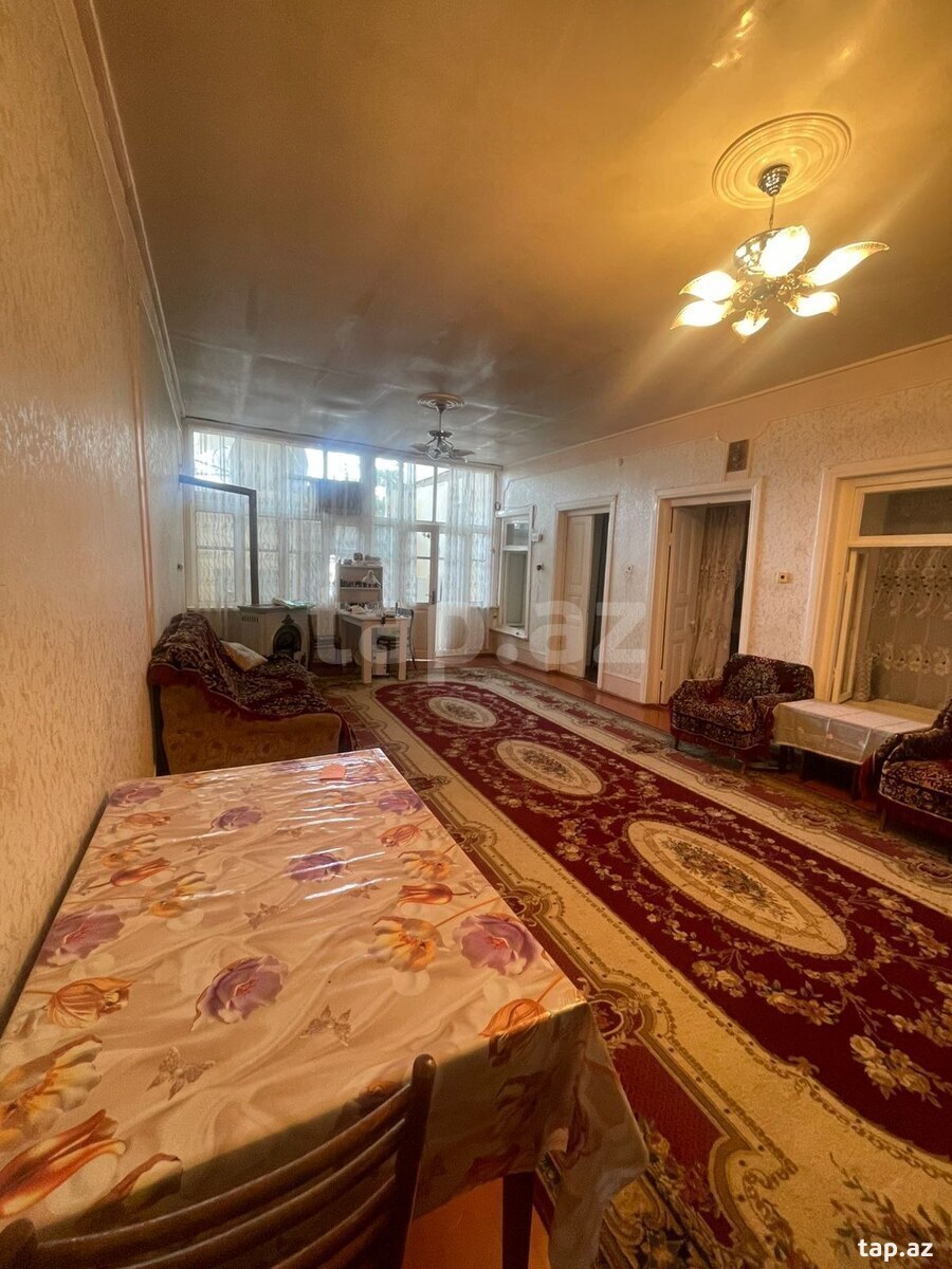 3-otaqlı mənzil kirayə verilir, Gəncə ş., 100 m²