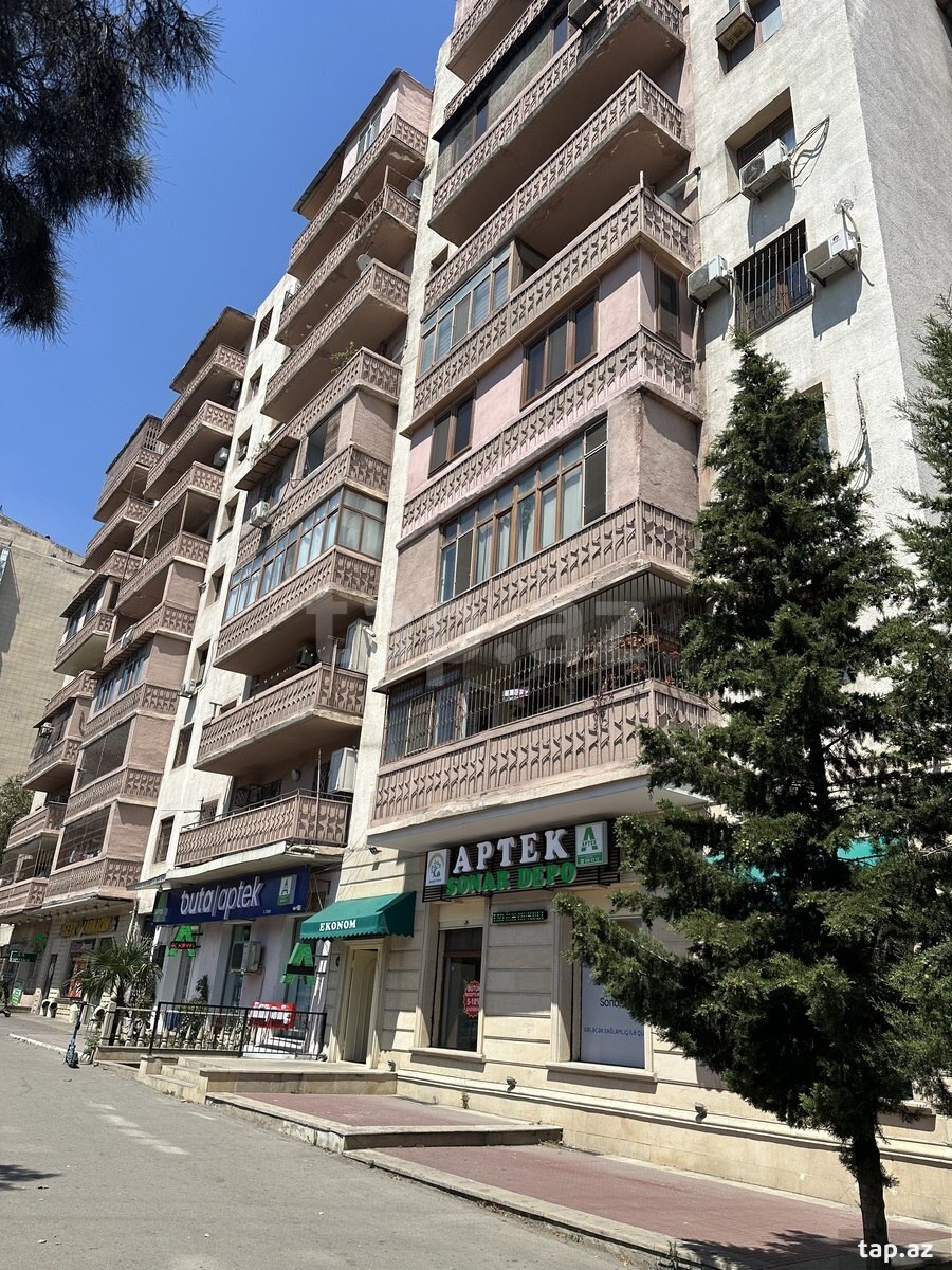 4 otaqlı mənzil satılır, Bakı