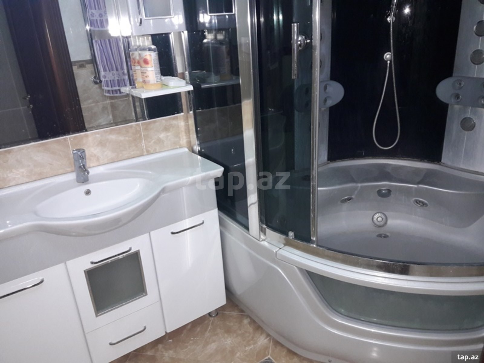 5-otaqlı yeni tikili kirayə verilir, Nəsimi r., 225 m²