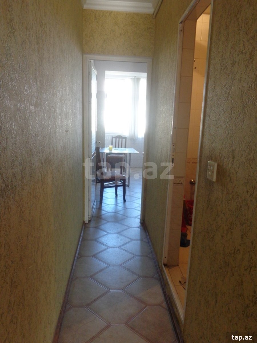 3-otaqlı mənzil, H.Cavid pr., 90 m²