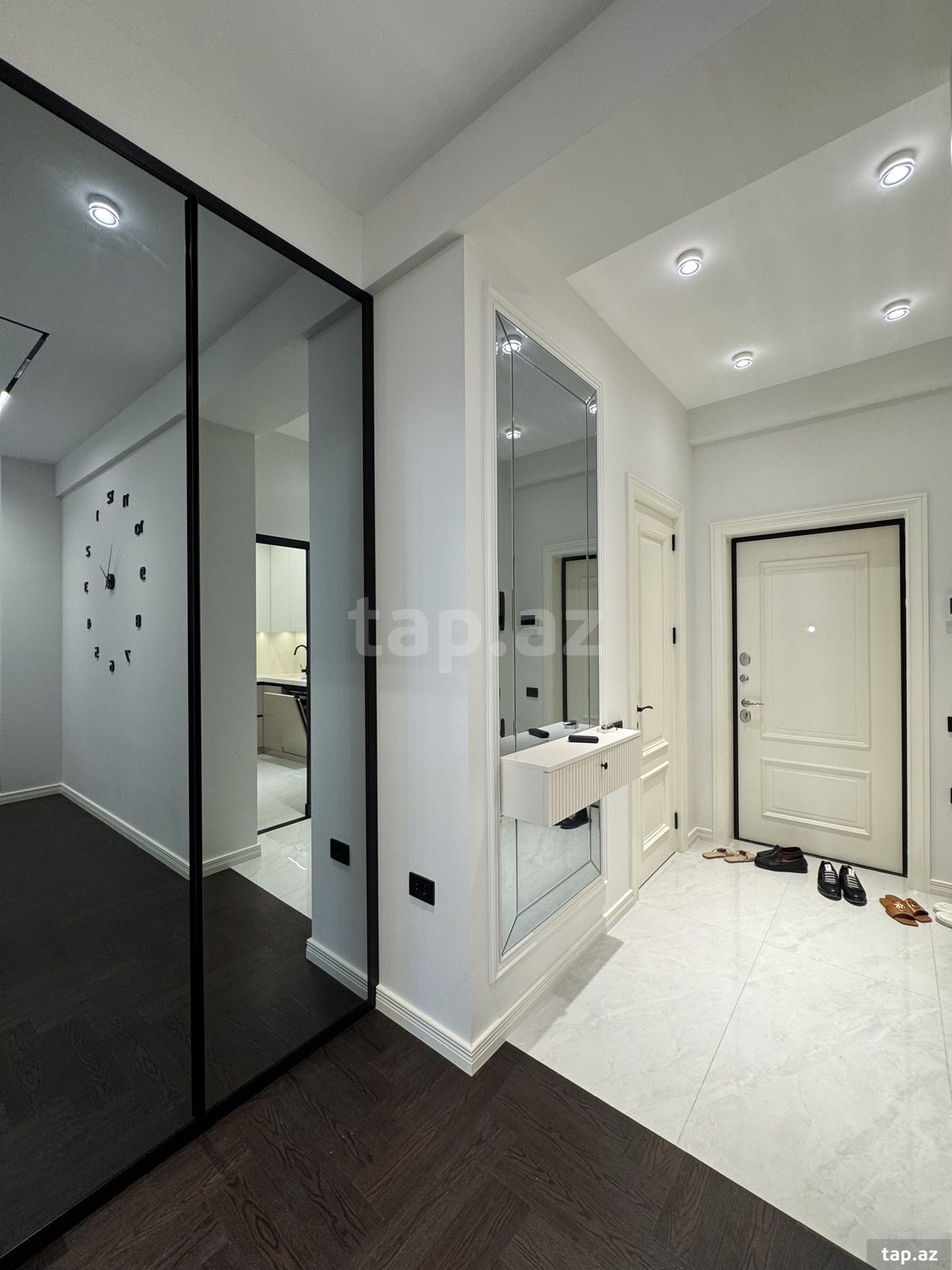 2-otaqlı yeni tikili, Elmlər Akademiyası m., 68 m²