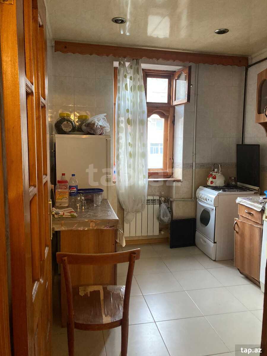 3-otaqlı mənzil, Həmzə Babaşov küç., 80 m²