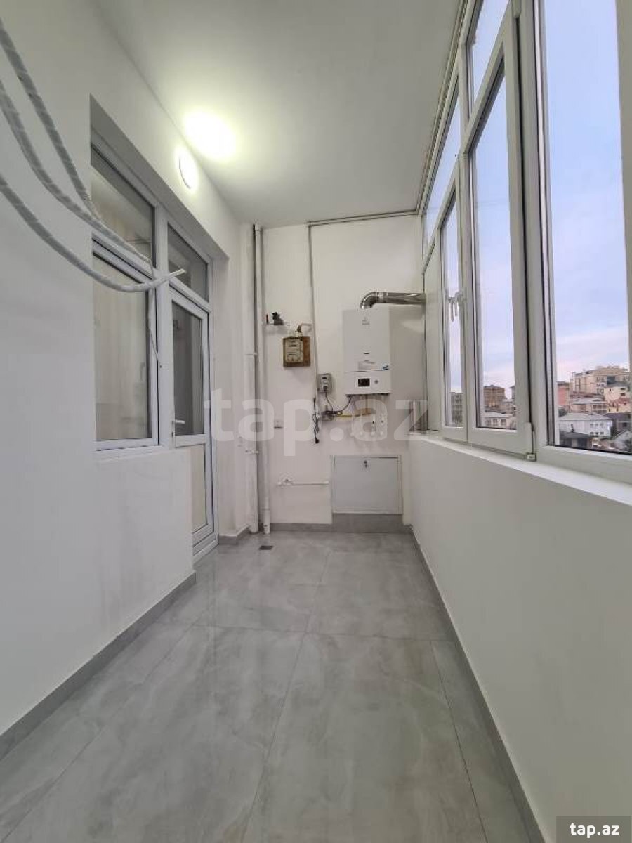2-otaqlı mənzil, Parlament pr., 48 m²