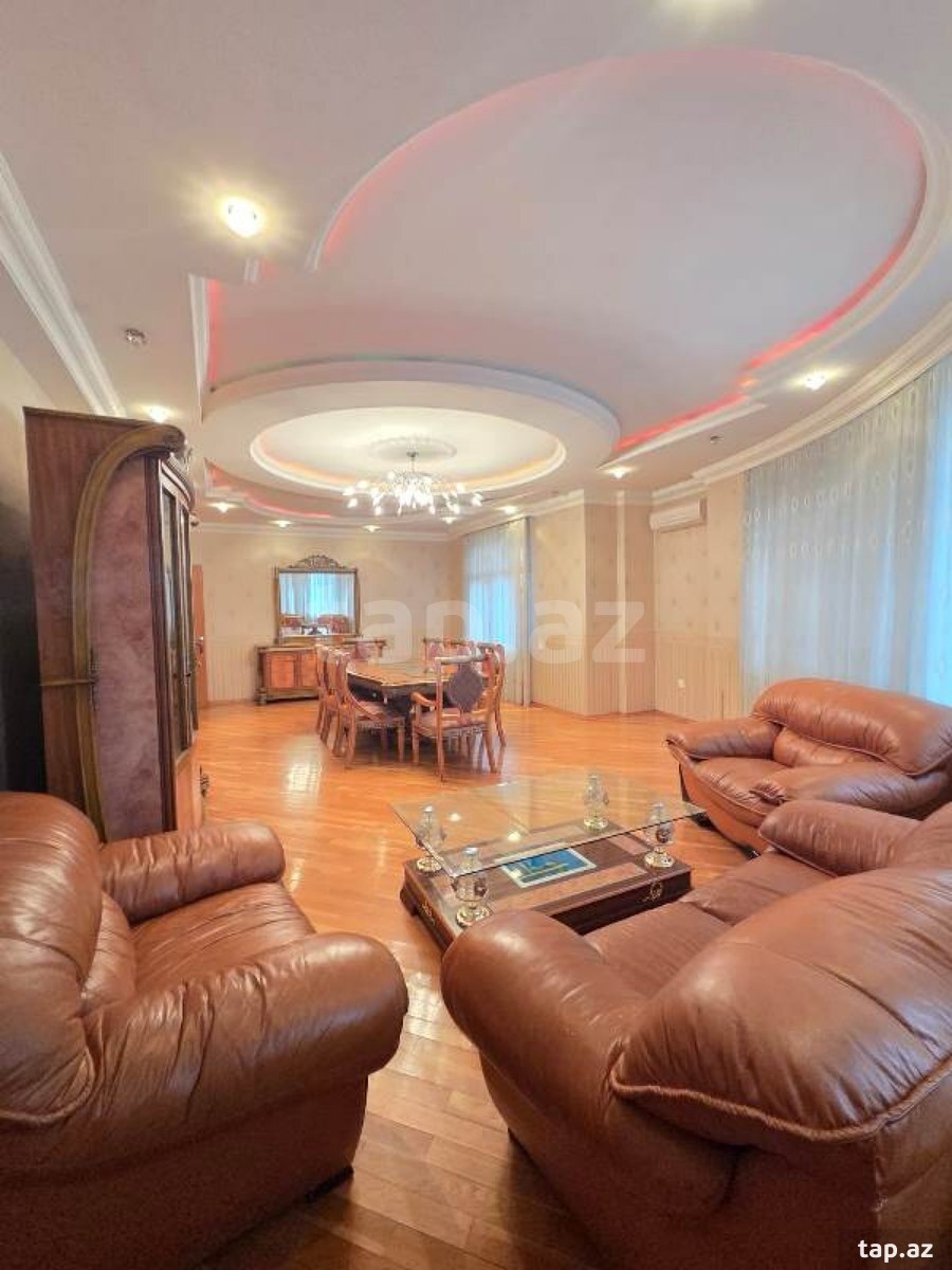 3-otaqlı yeni tikili, 20 Yanvar küç., 133 m²