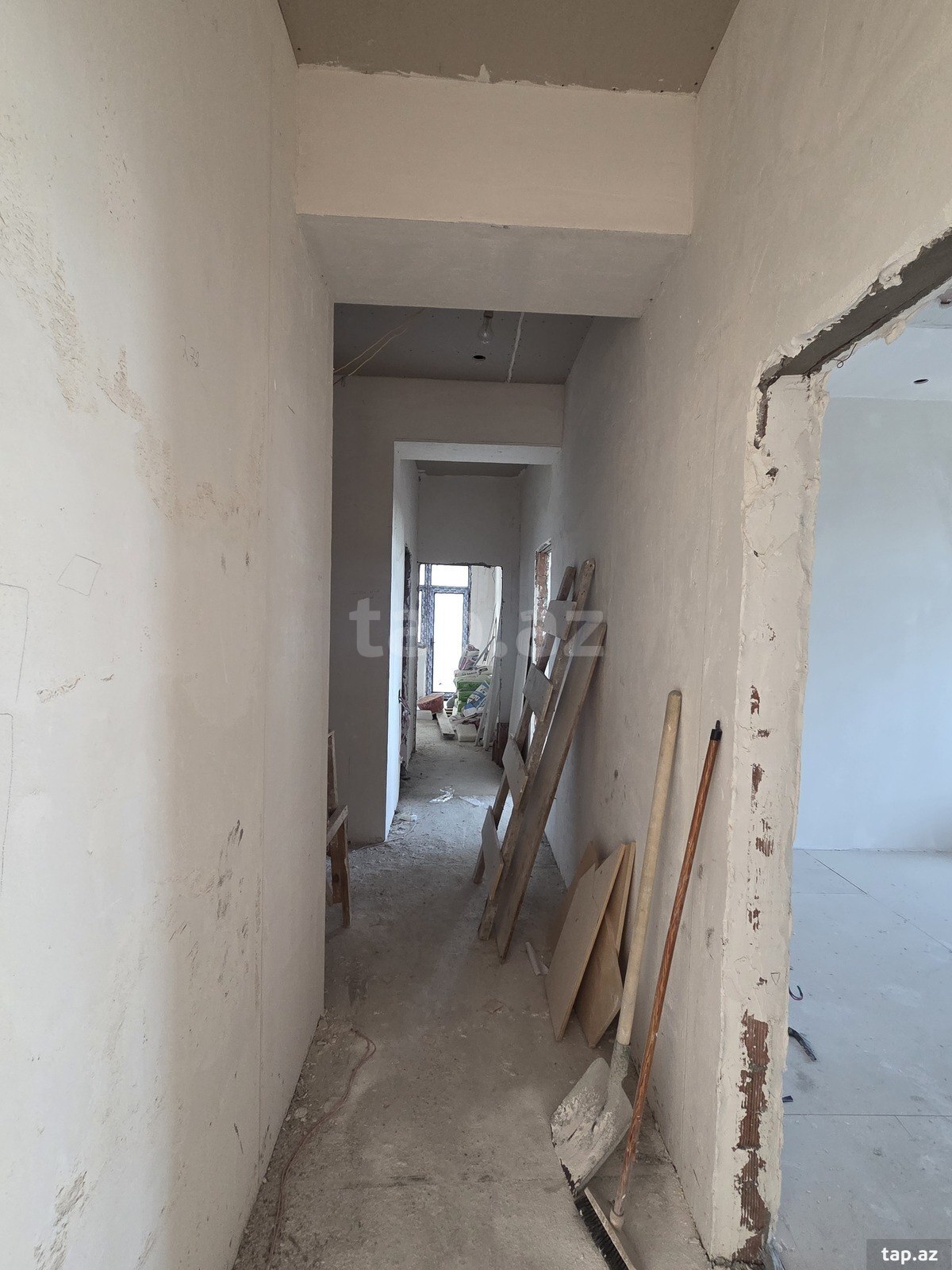 4-otaqlı yeni tikili, Nəcəfqulu Rəfiyev küç., 156 m²