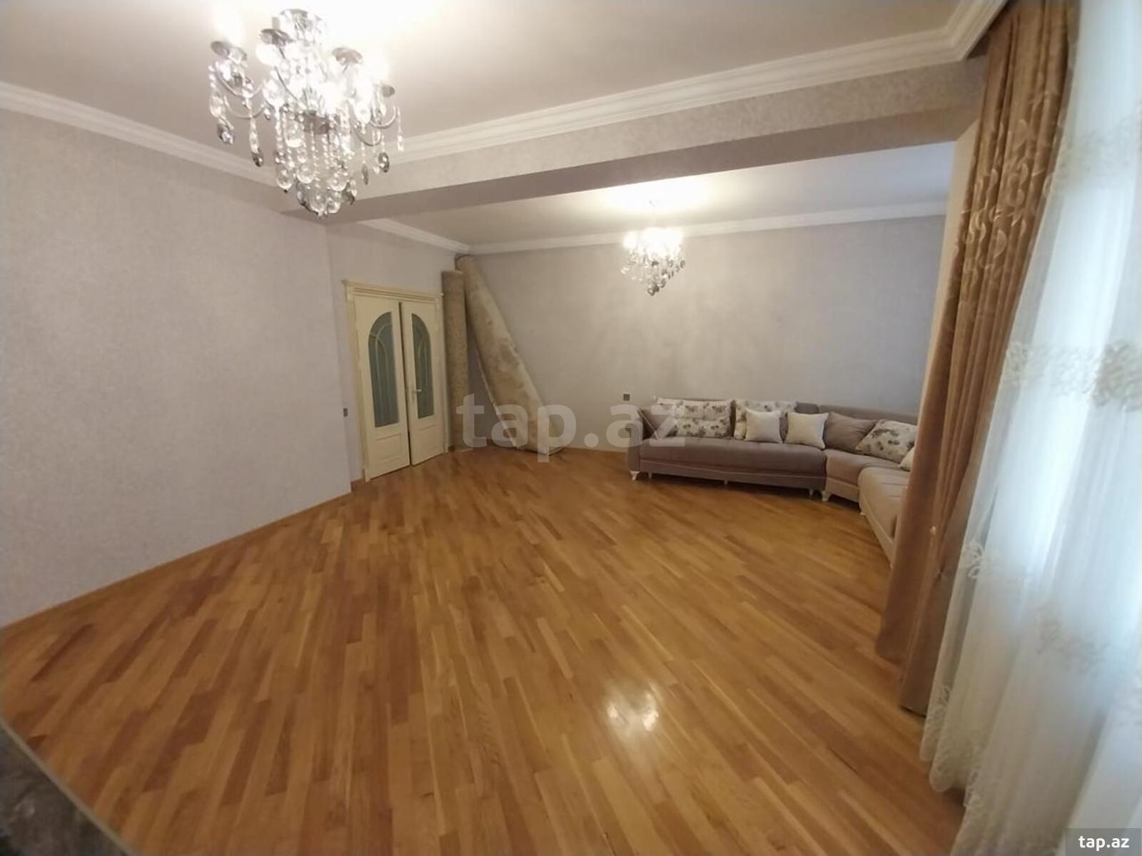 3-otaqlı yeni tikili, İnşaatçılar m., 152 m²