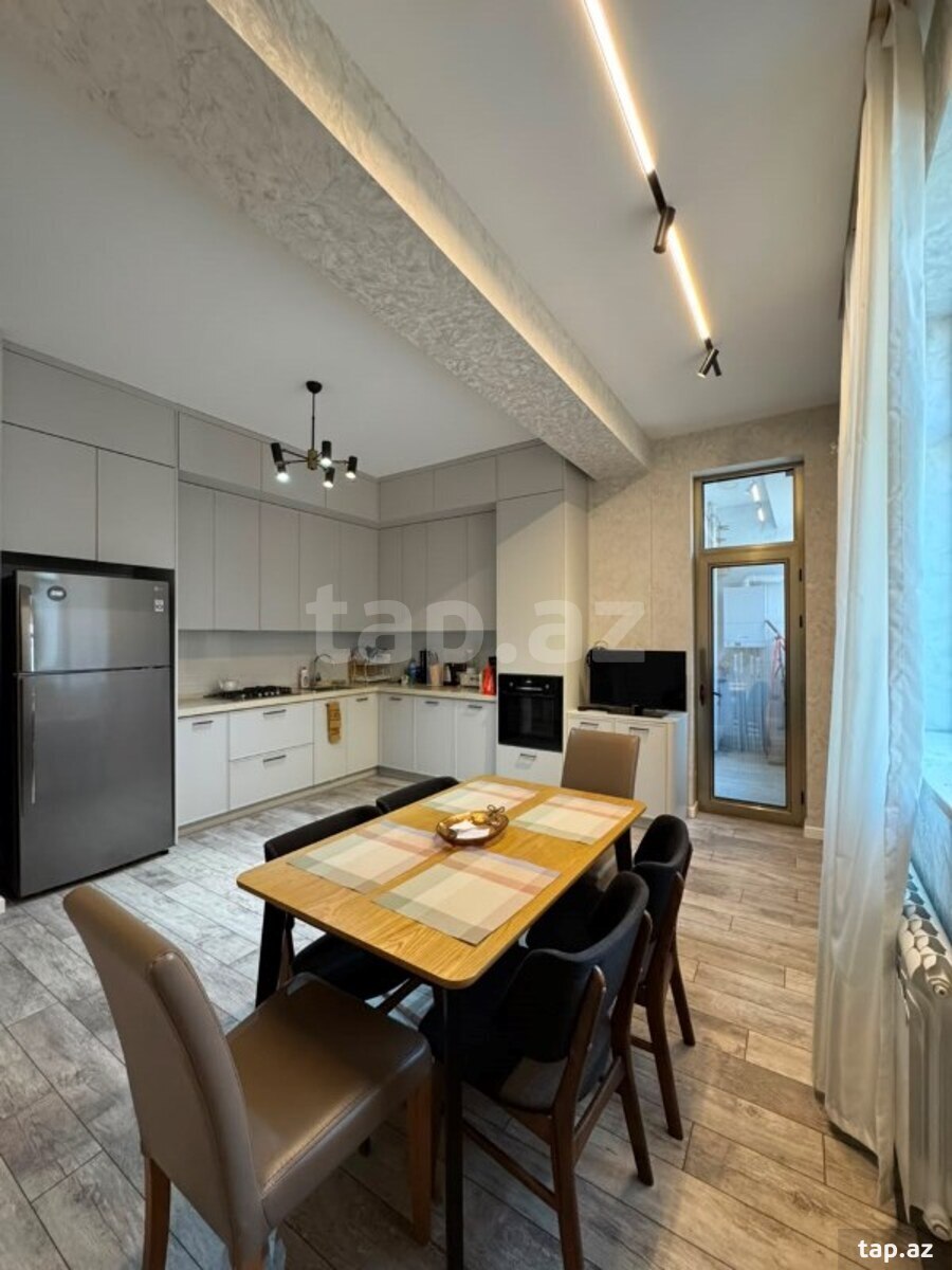 3-otaqlı yeni tikili, Yasamal r., 130 m²