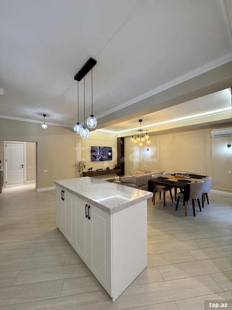 4-otaqlı yeni tikili, Nəsibbəy Yusifbəyli küç., 172 m²