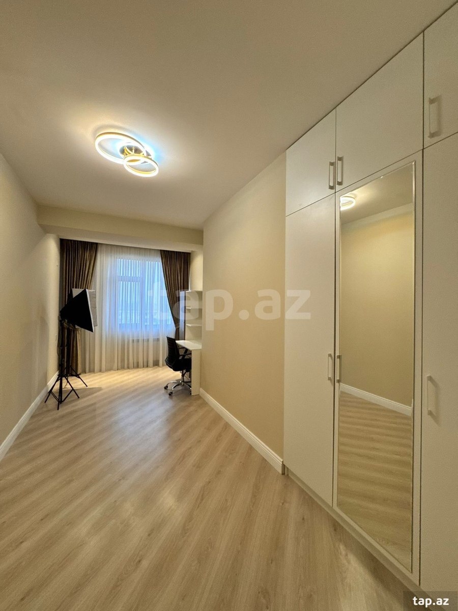 4-otaqlı yeni tikili, Nəsibbəy Yusifbəyli küç., 172 m²