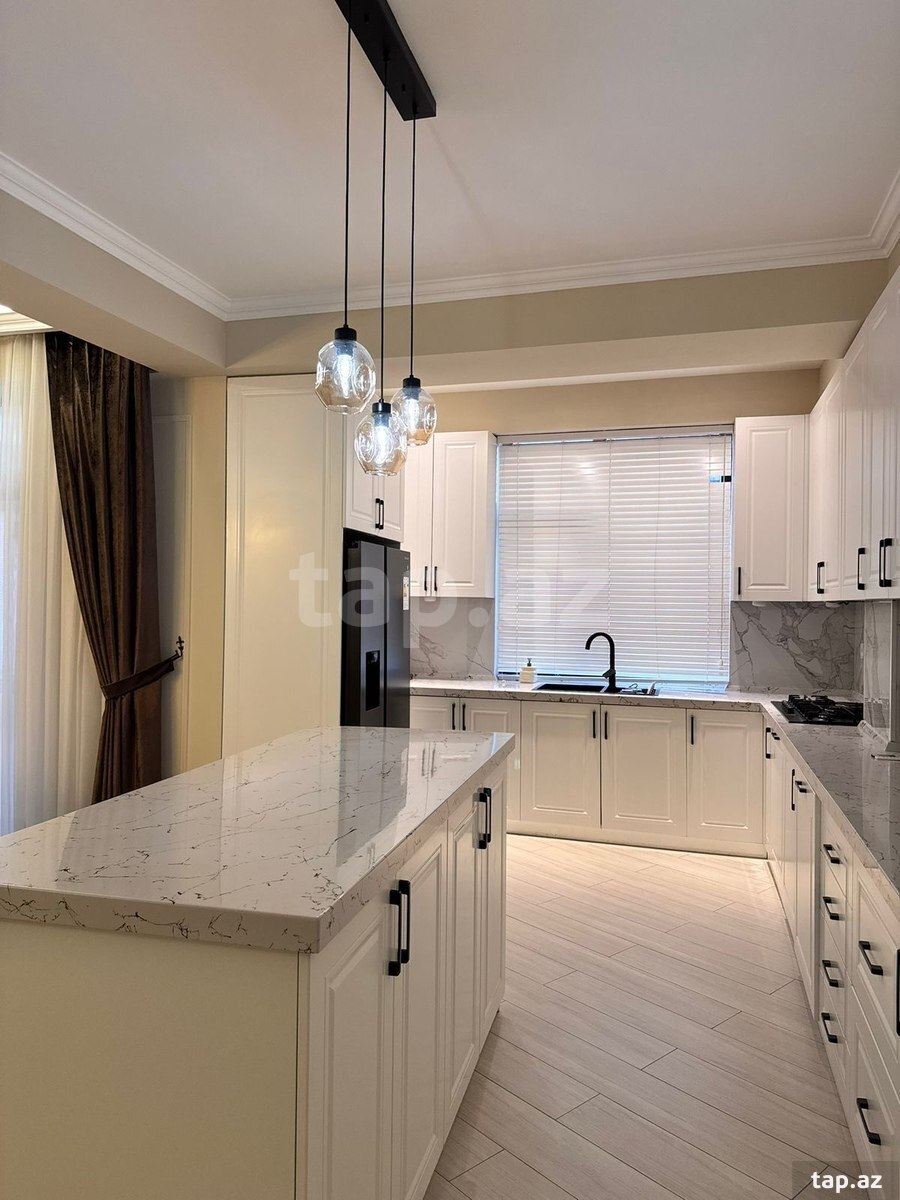 4-otaqlı yeni tikili, Nəsibbəy Yusifbəyli küç., 172 m²