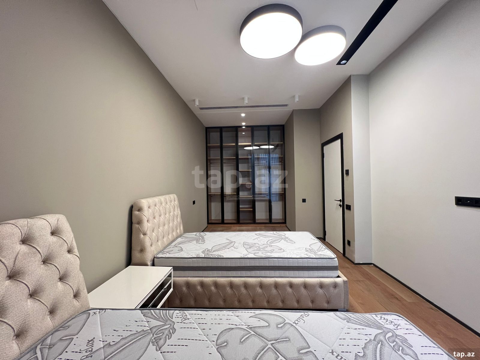 3-otaqlı yeni tikili kirayə verilir, Sea Breeze, 156 m²