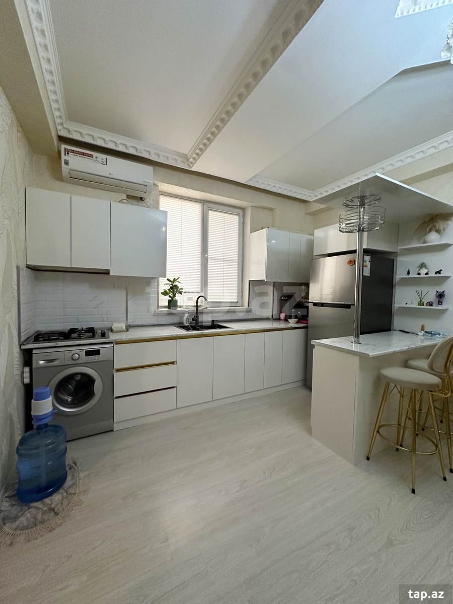 3-otaqlı yeni tikili, Lütfizadə küç., 75 m²