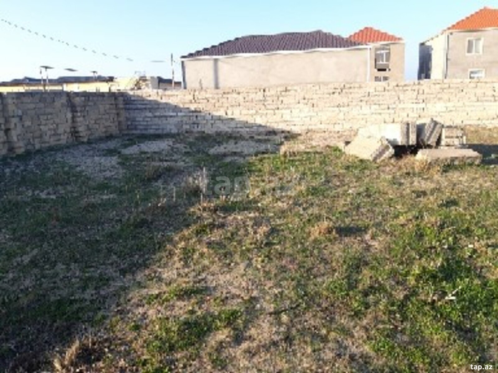 Torpaq satılır, Nardaran, Bakı