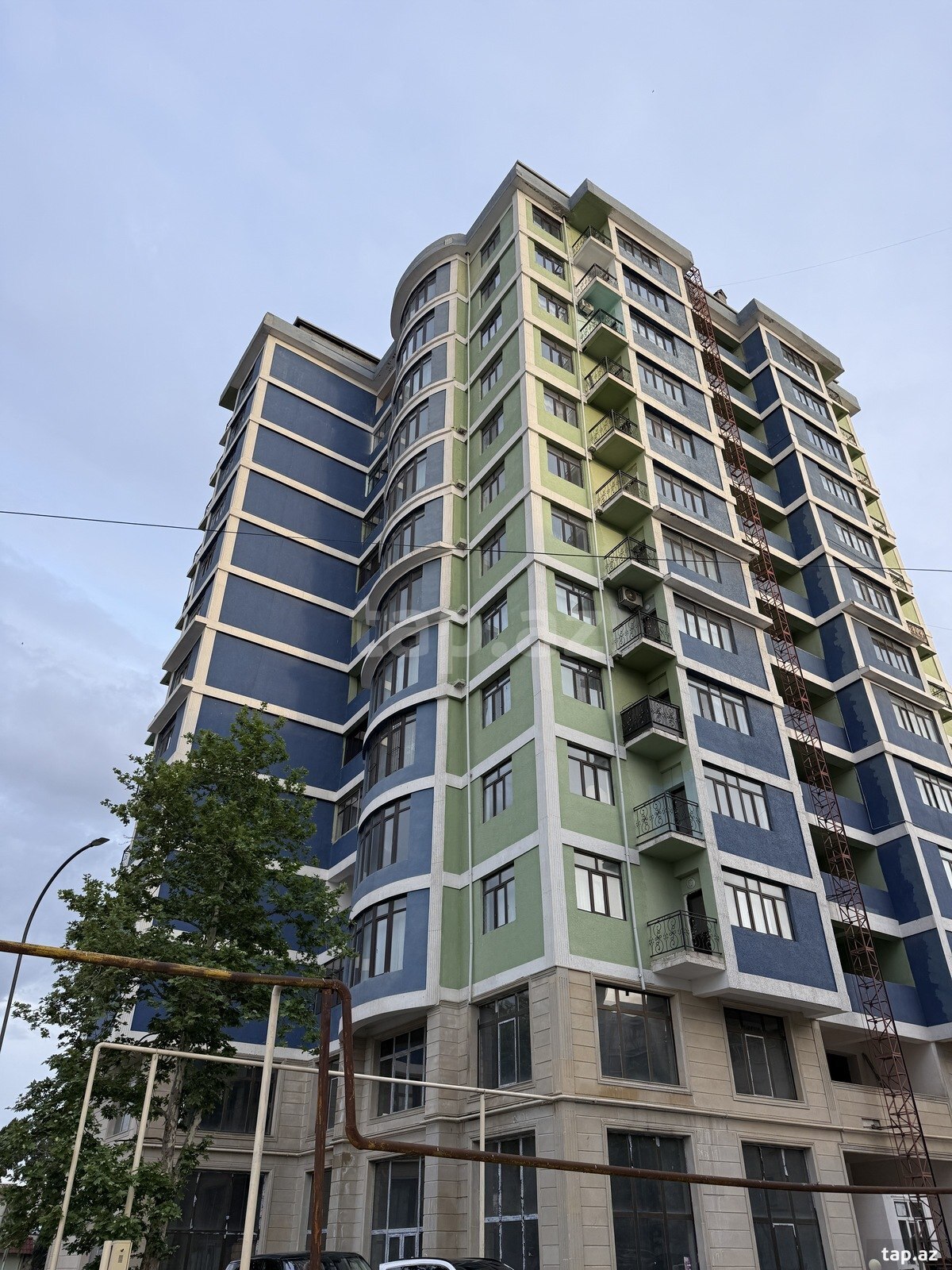 3-otaqlı yeni tikili, Gəncə ş., 127 m²