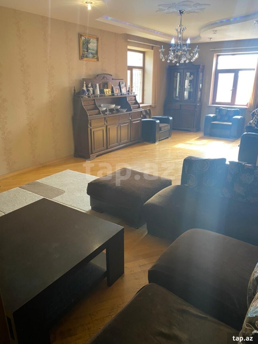 Həyət evi, Badamdar qəs.