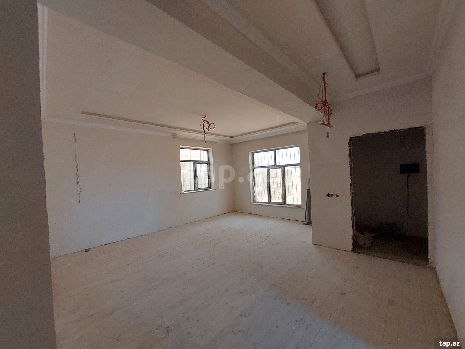 5 otaqlı həyət evi satılır, Bakı