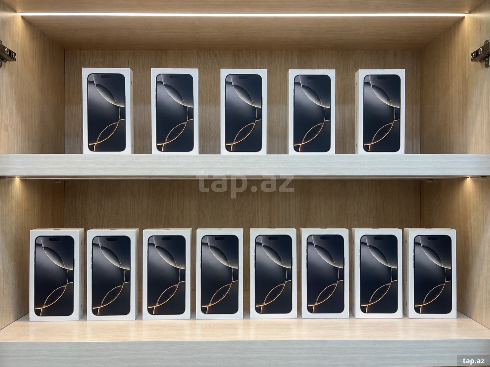 Apple iPhone 16 Pro Max Natural Titanium 256GB/8GB