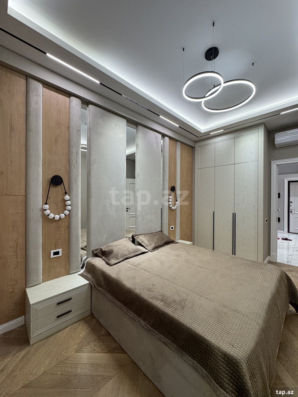 2-otaqlı yeni tikili, Elmlər Akademiyası m., 68 m²