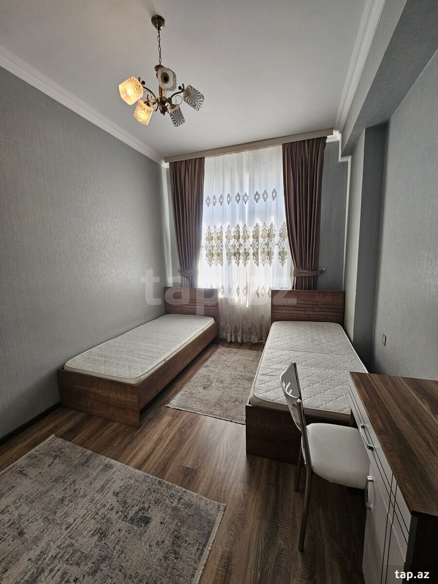 3-otaqlı yeni tikili, Gəncə ş., 80 m²
