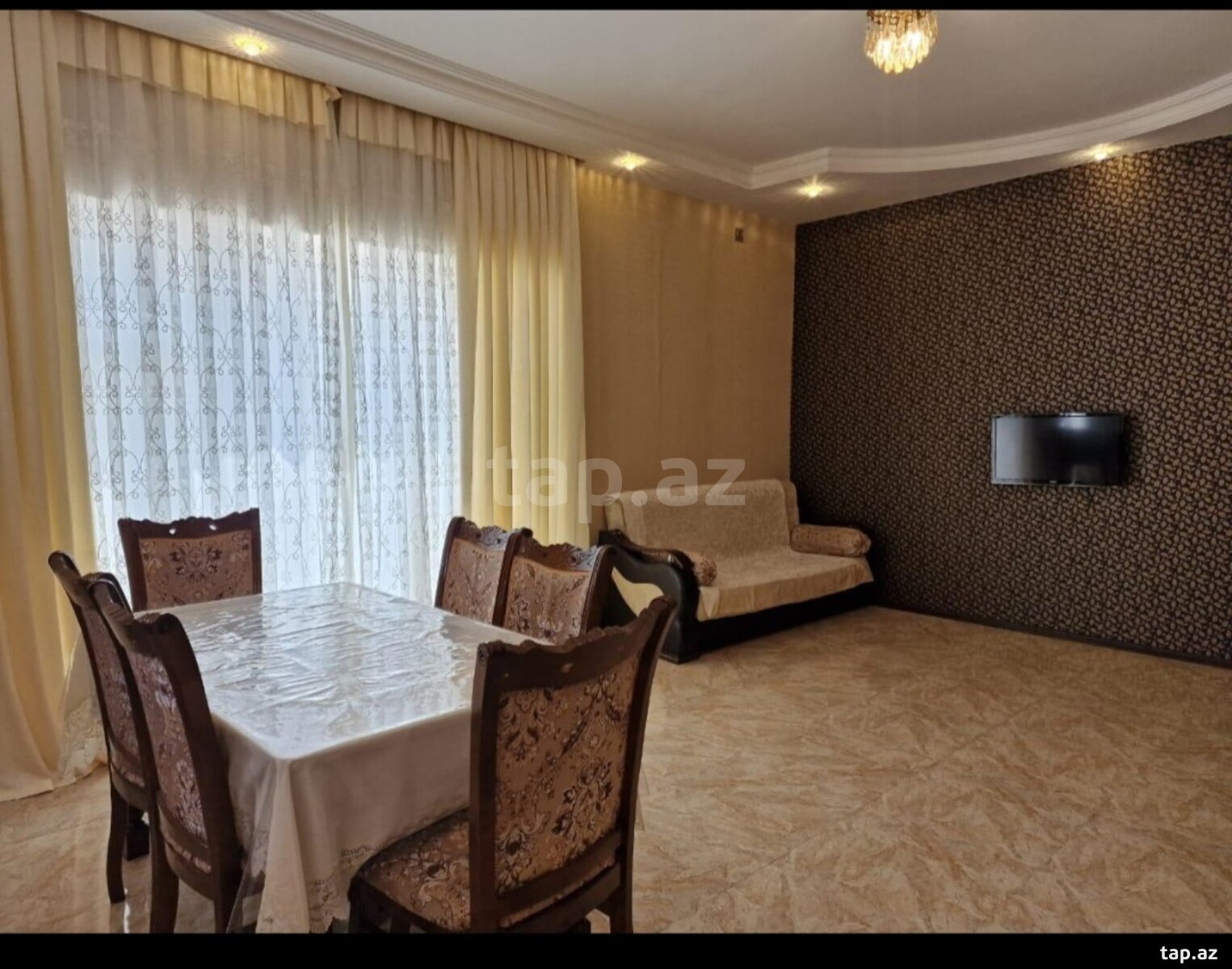 Villa, Qəbələ ş.