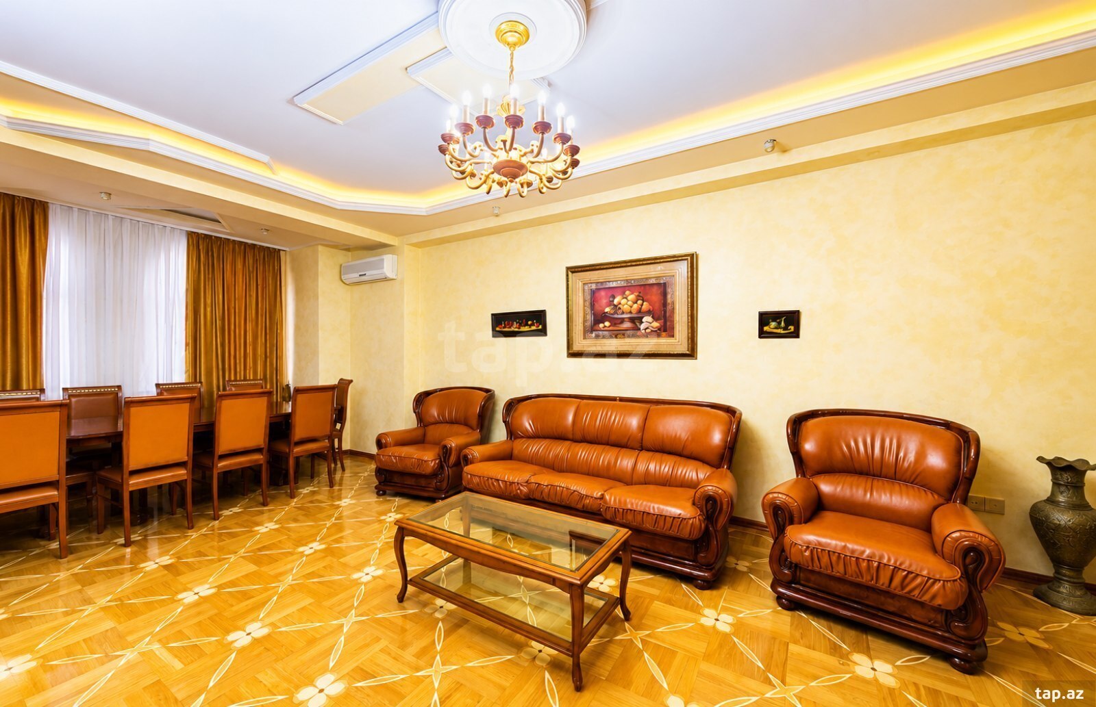 6-otaqlı yeni tikili, Nizami m., 555 m²