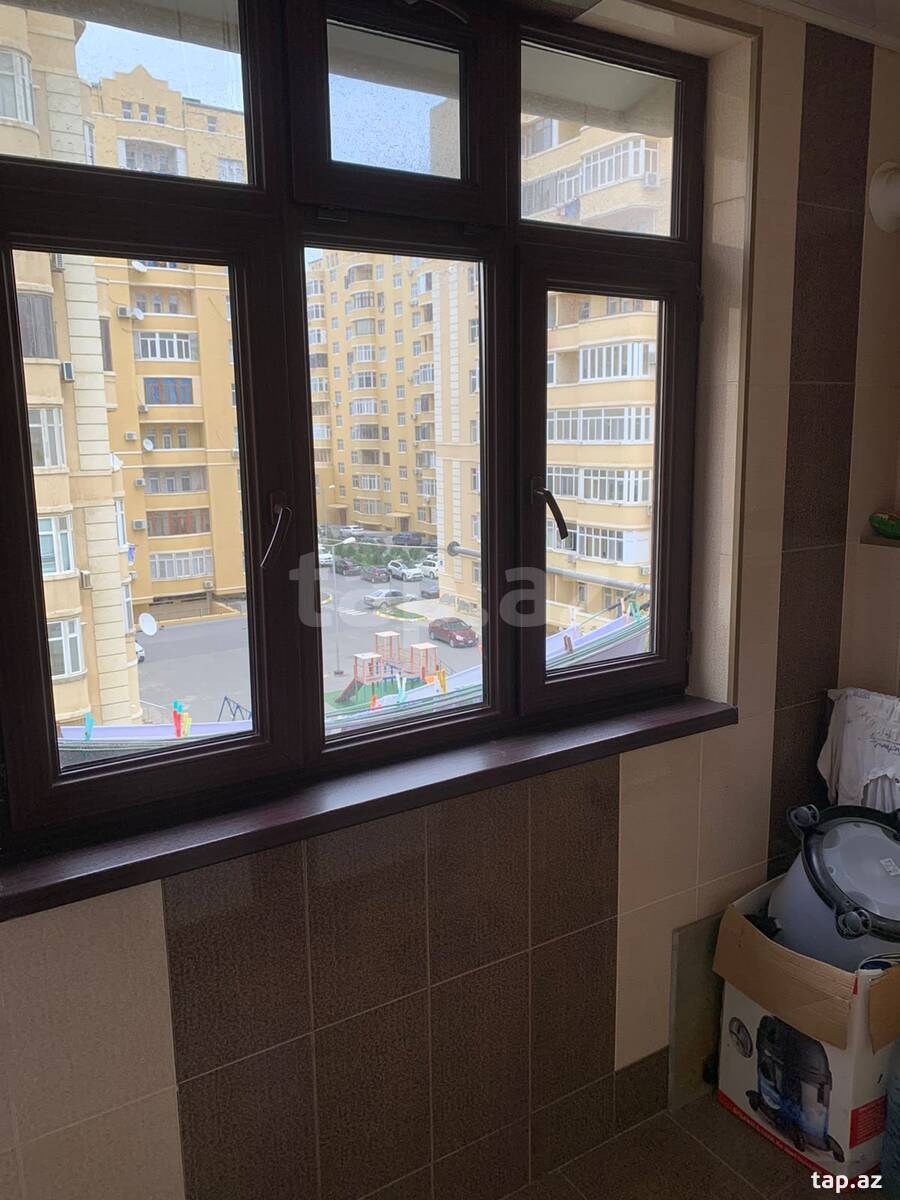 4-otaqlı mənzil, 6 -cı mkr., 85.5 m²