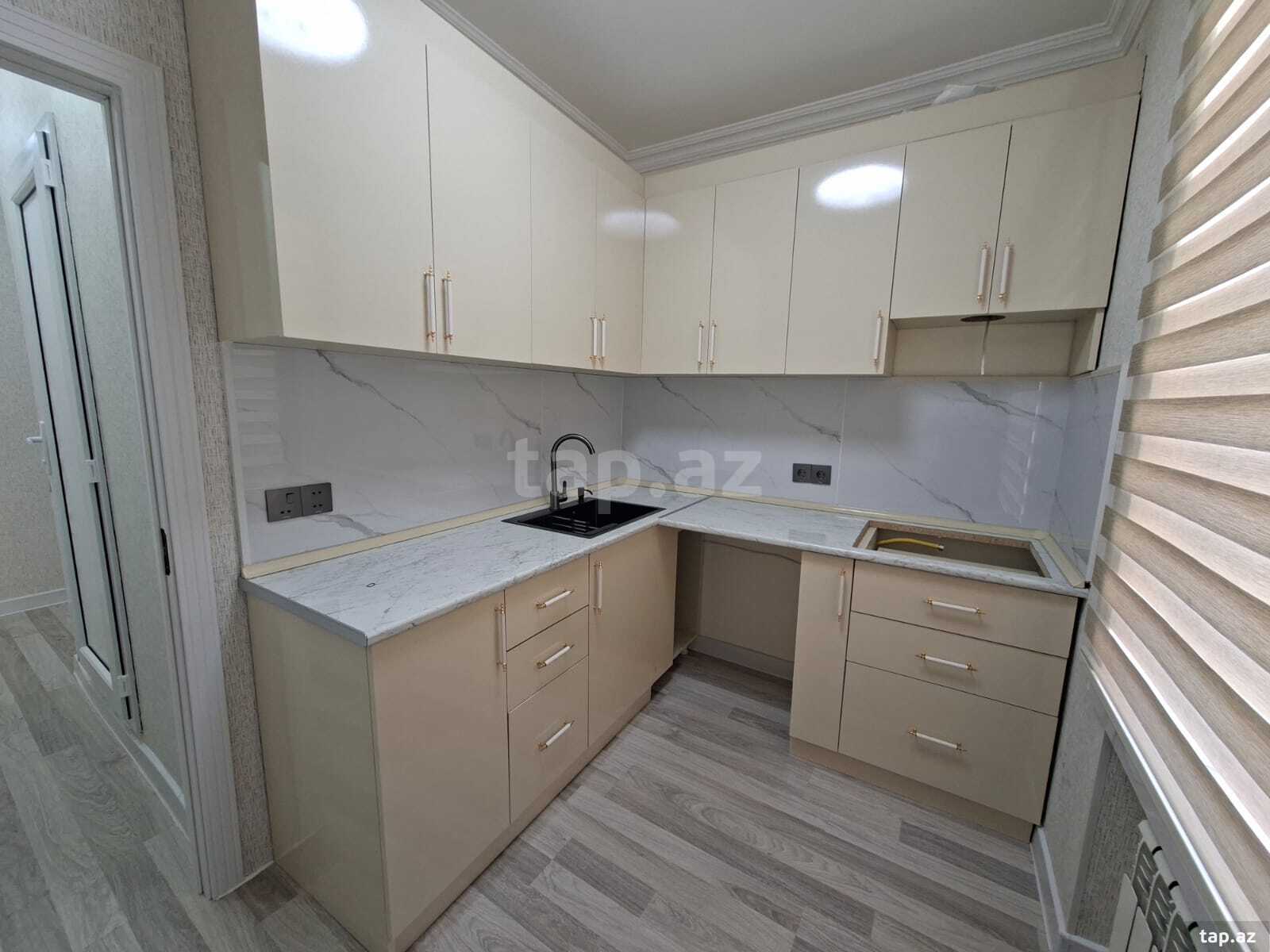 2-otaqlı mənzil, Ələskər Ələkbərov küç., 55 m²