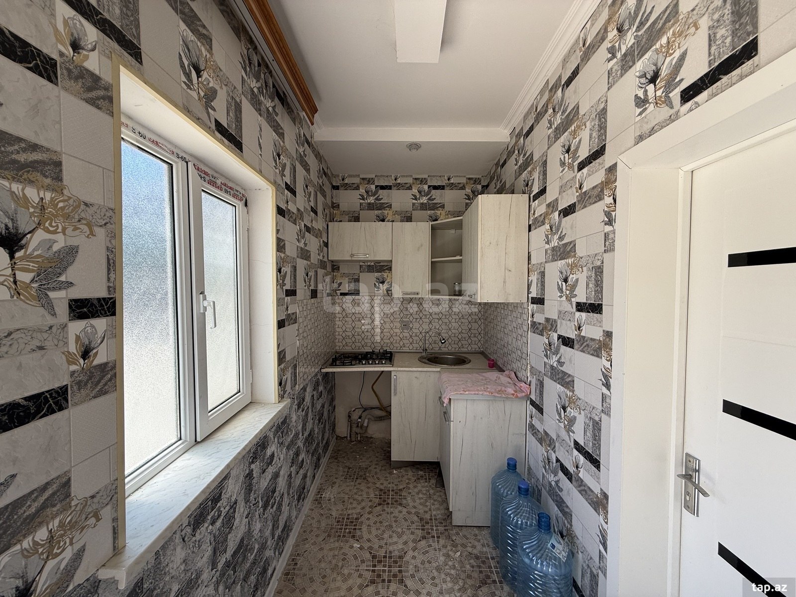 2-комн. частный дом на продажу, Баку