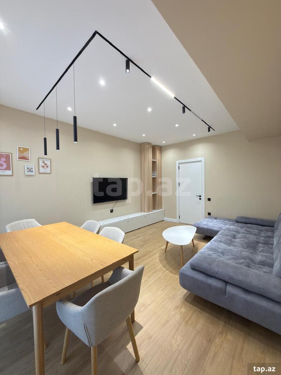 4-otaqlı yeni tikili, Əbdürrəhman bəy Haqverdiyev küç., 185 m²