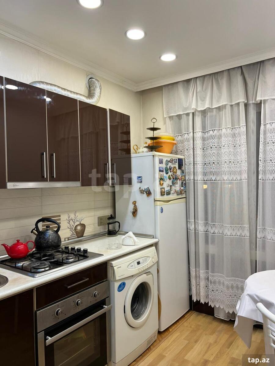 3-otaqlı mənzil, Nizami m., 75 m²