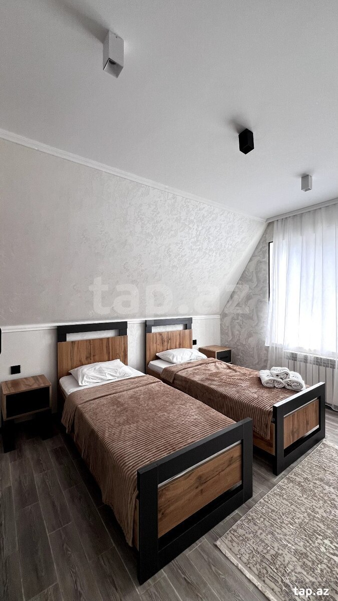Bağ evi, Qəbələ r.