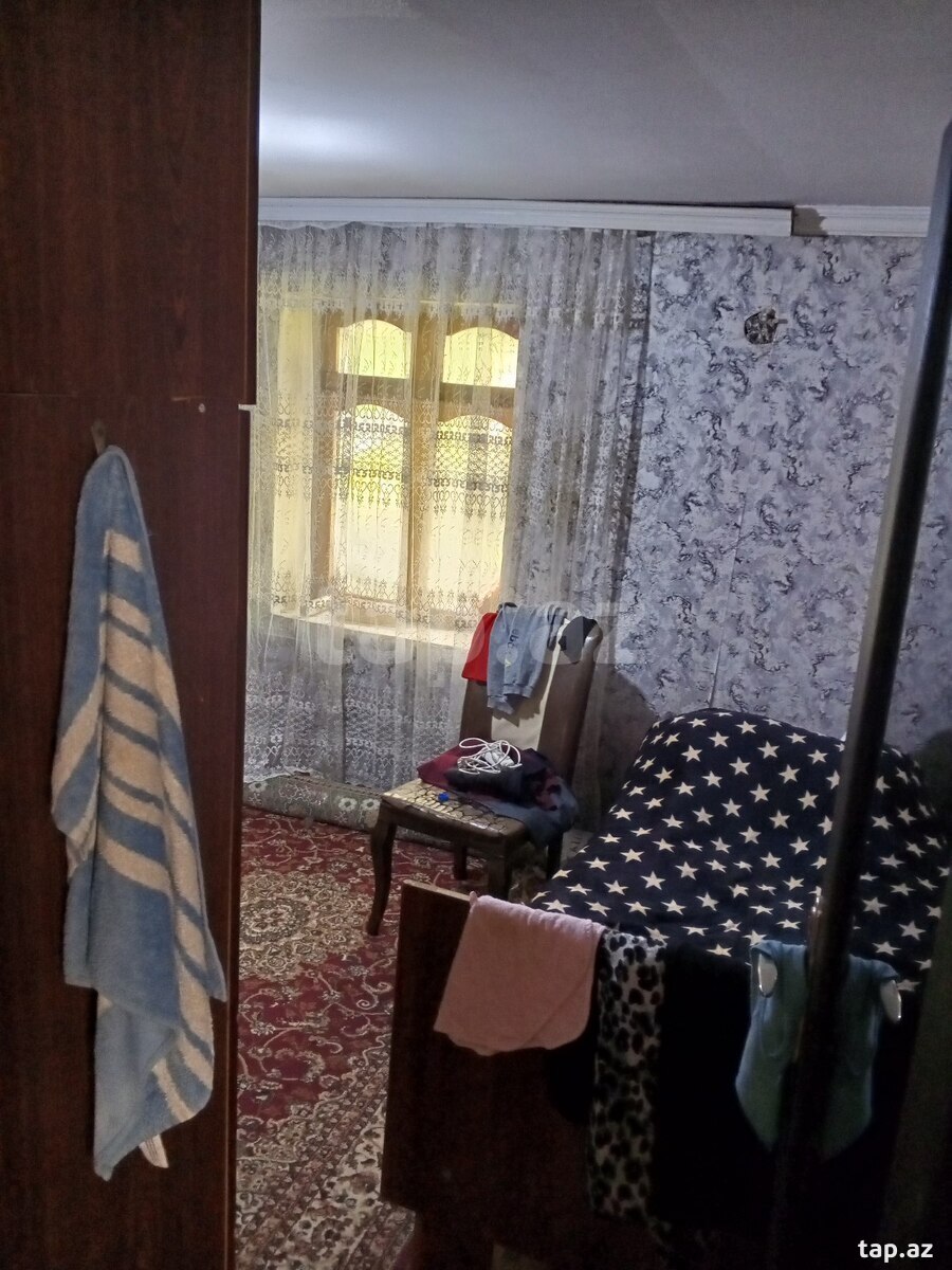 Bağ evi, Köhnə Corat qəs.