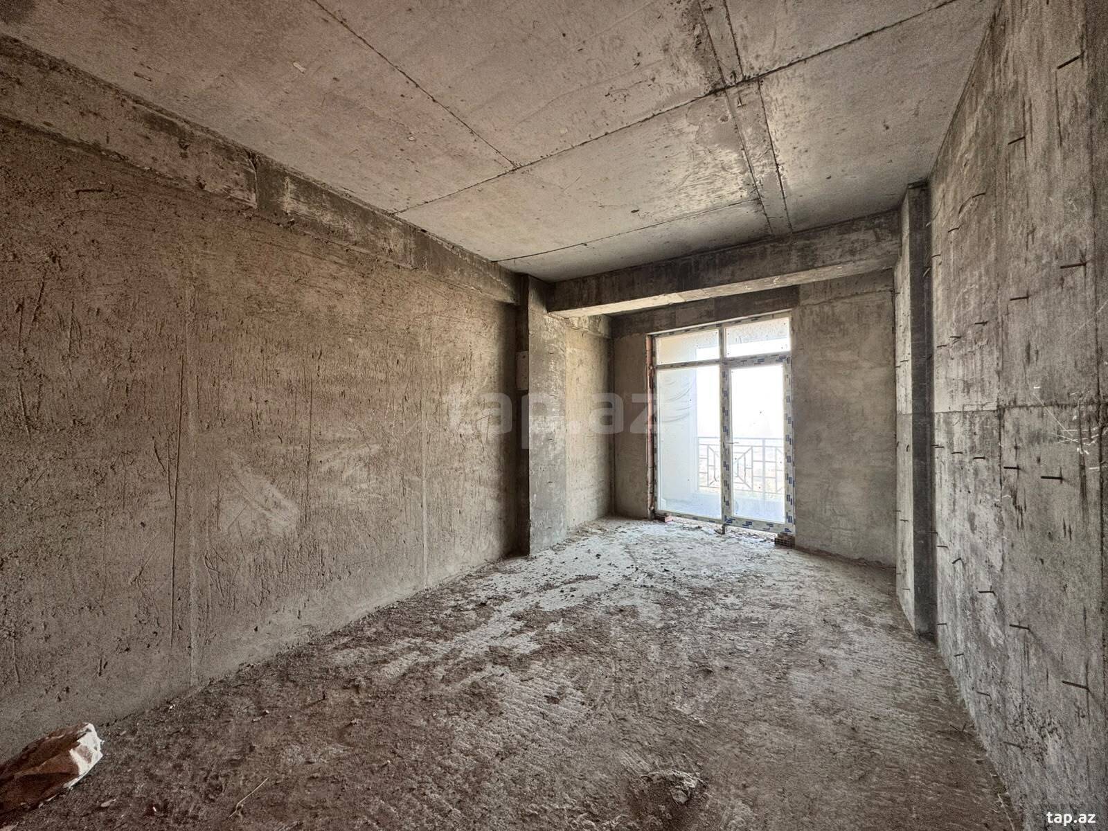 3-otaqlı yeni tikili, 8 Noyabr m., 140 m²
