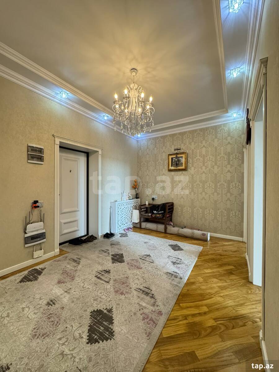 2-otaqlı yeni tikili, Moskva pr.3168, 105 m²