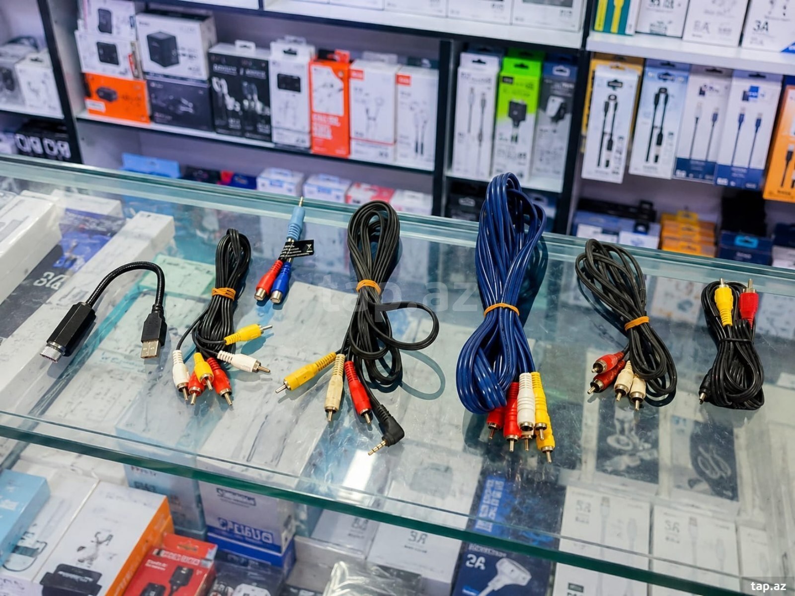Audio video və TV kabelləri