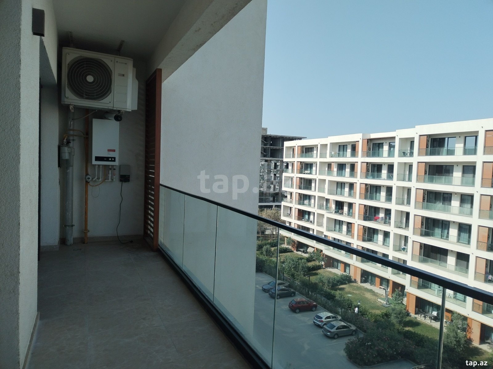3-otaqlı yeni tikili kirayə verilir, Sea Breeze, 160 m²