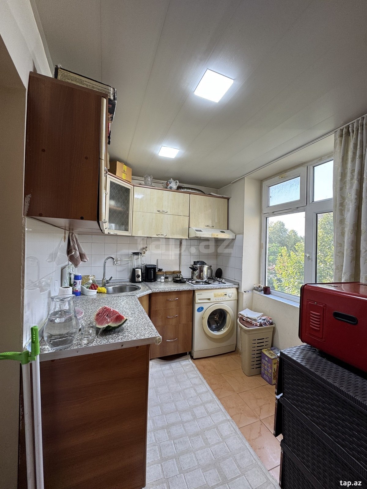 2-otaqlı mənzil, Elmlər Akademiyası m., 50 m²