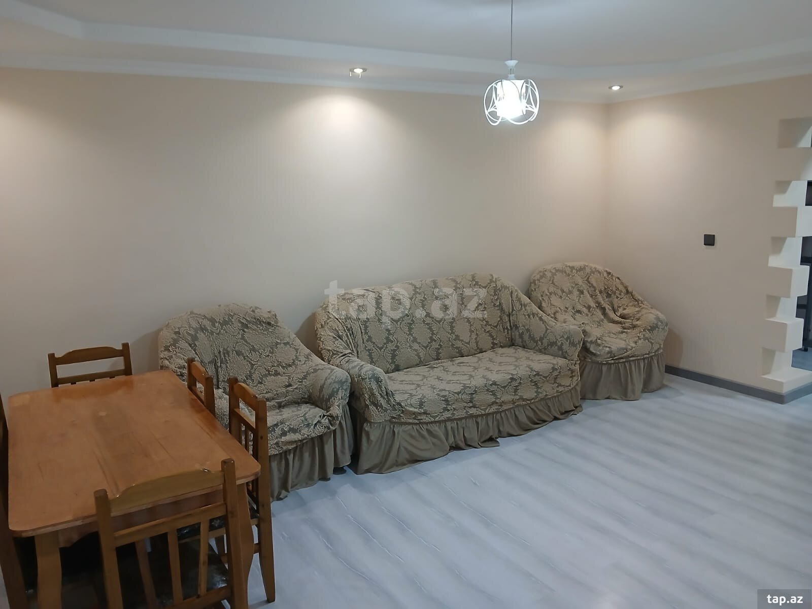 3-otaqlı mənzil kirayə verilir, Sülh küç., 70 m²