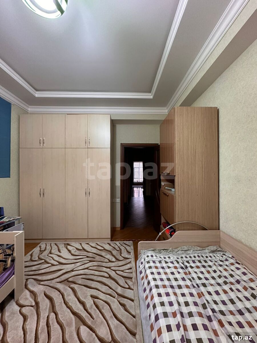 3-otaqlı yeni tikili, Moskva pr., 100 m²
