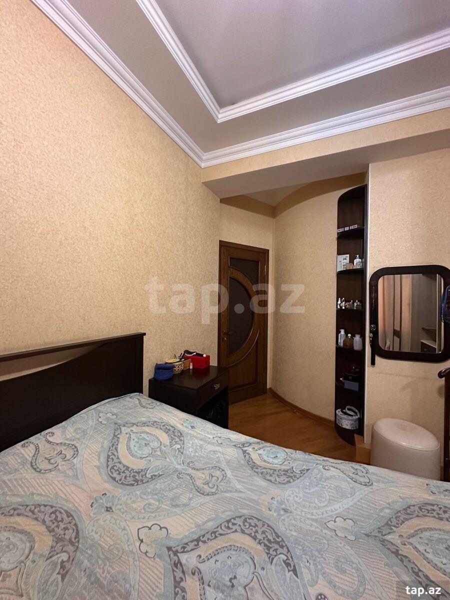 3-otaqlı yeni tikili, Moskva pr., 100 m²