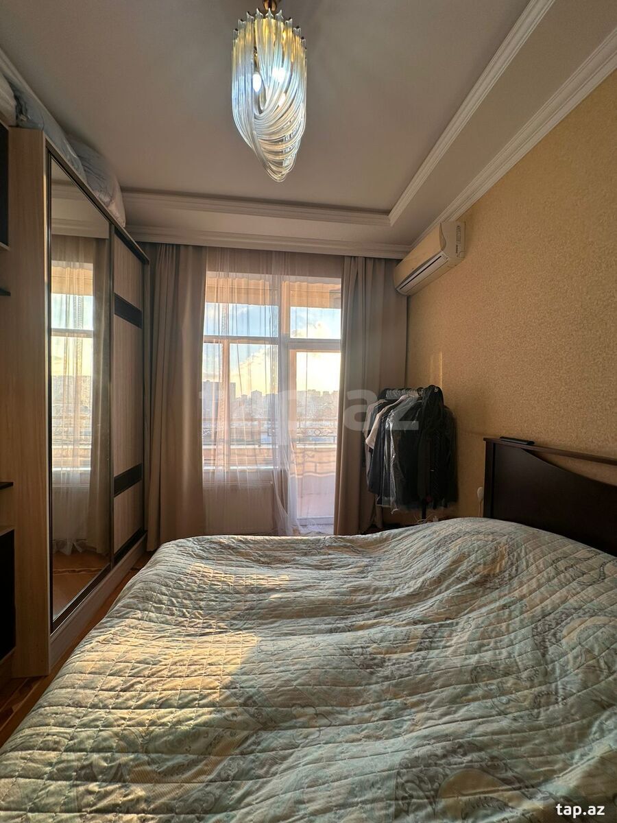 3-otaqlı yeni tikili, Moskva pr., 100 m²