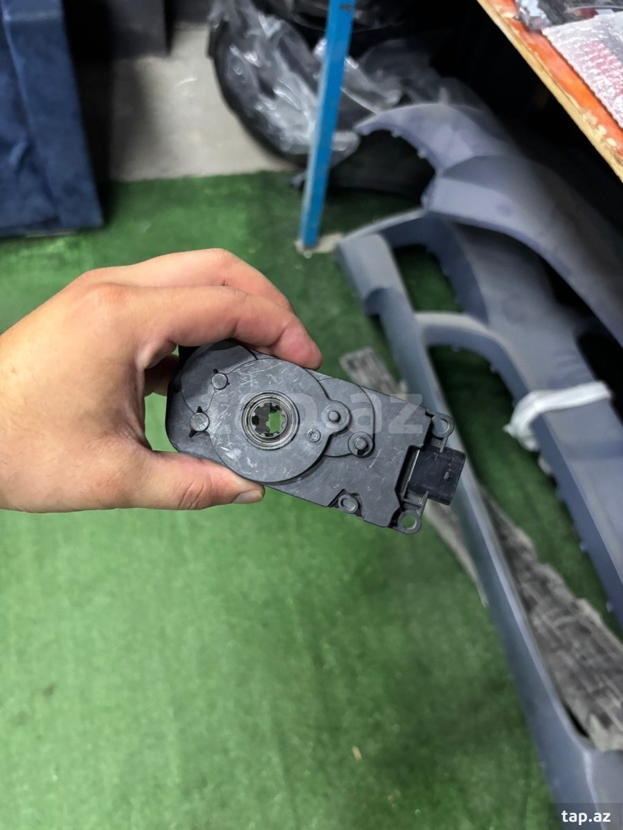 BMW G30 jalüz mühərriki