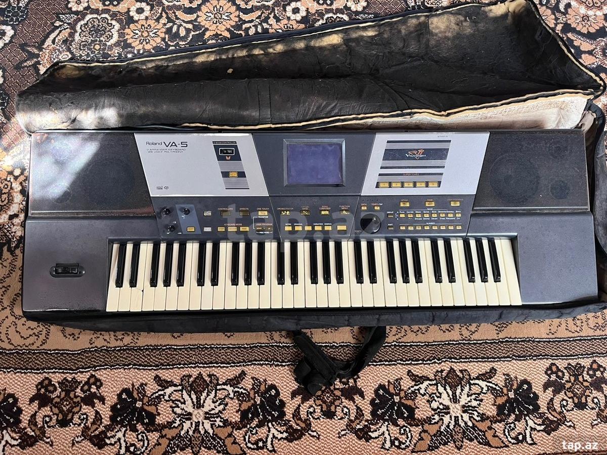 Sintezator Roland VA5