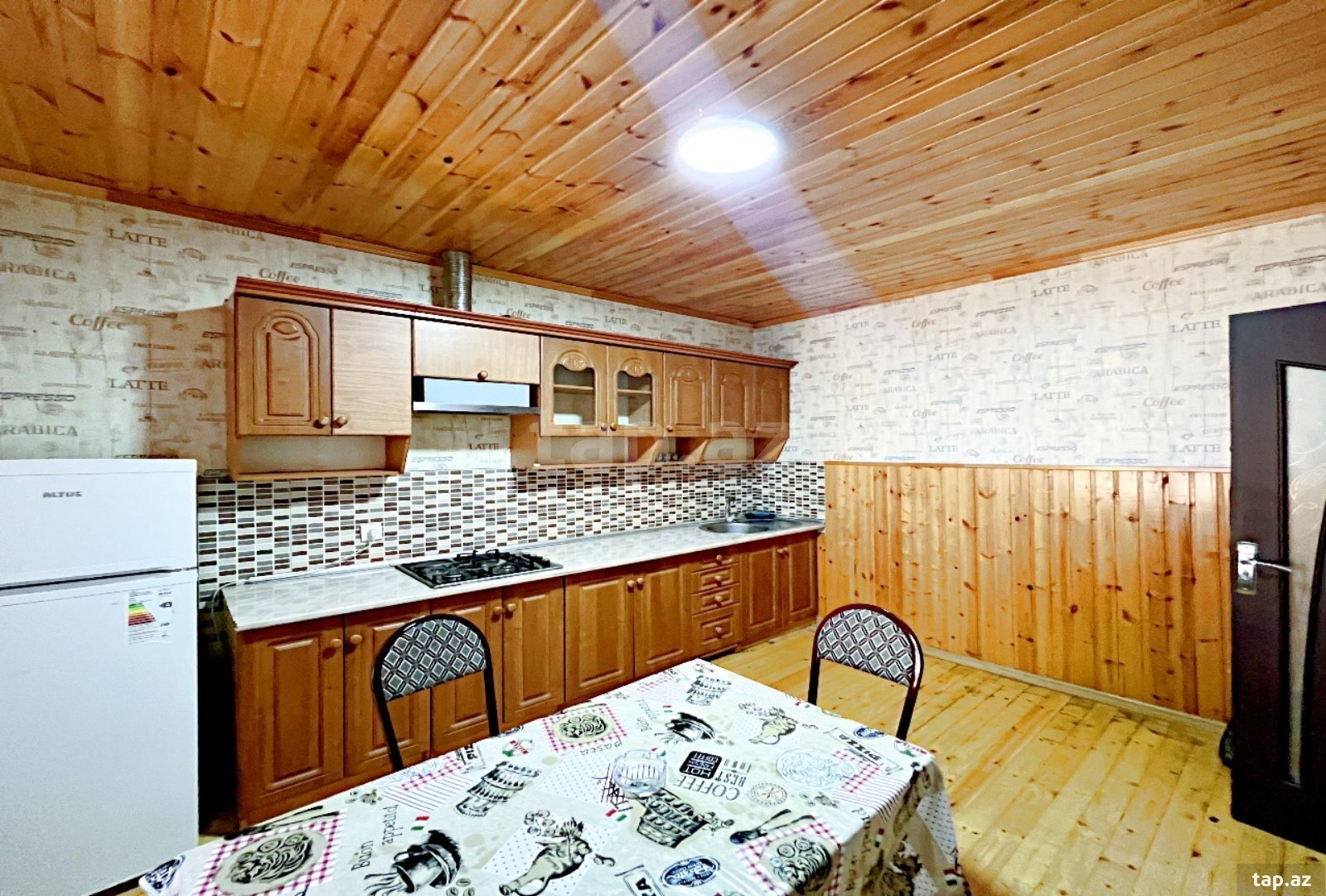 Həyət evi, Qəbələ r.